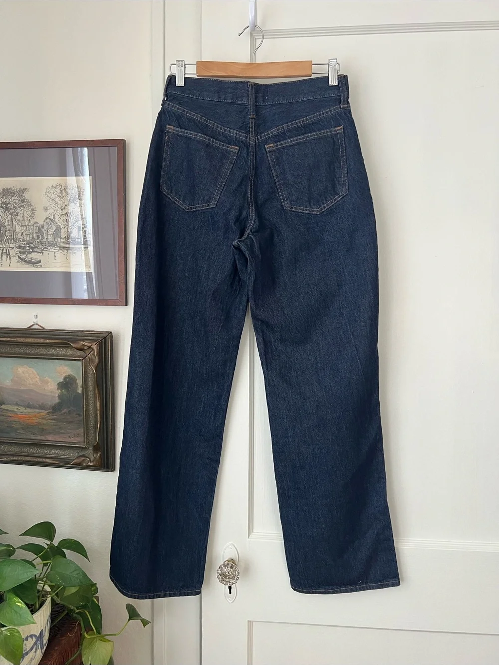 Abercrombie & Fitch High-Rise Straight-Leg Jeans in Dark Blue
